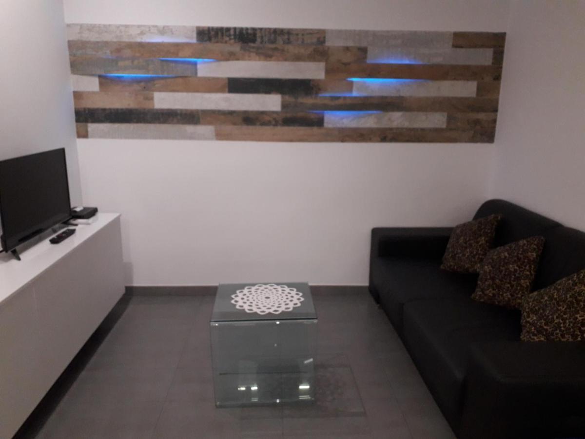 Appartement Ciudad De La Paz à Madrid Extérieur photo