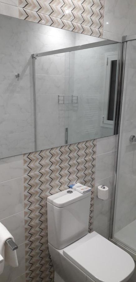 Appartement Ciudad De La Paz à Madrid Extérieur photo
